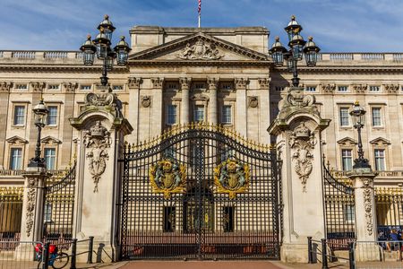 Buckingham Palace Skip-the-Line Tour with Changing of the Guard