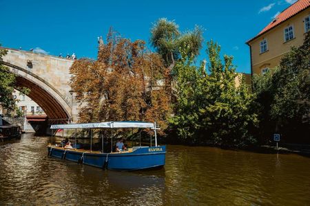 Devil's Channel cruise in Prague