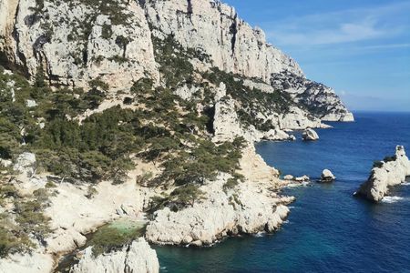Hiking excursion in the Calanques National Park from Luminy
