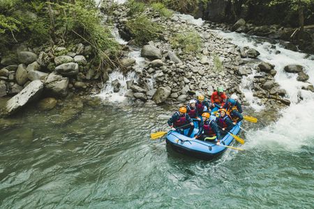 Rafting at the Columbia Gorge With Brewery and Lunch