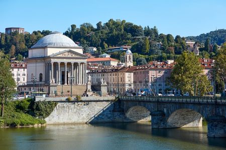 2-hour private tour of Turin with a local guide