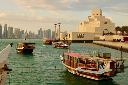 Doha Traditional Dhow Cruise With Corniche Walk