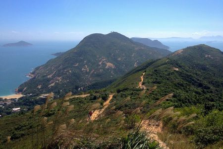 Dragon's Back Hiking Tour