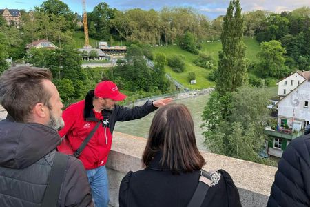 Walking Tour  in Old Town Bern to Disover Chocolate