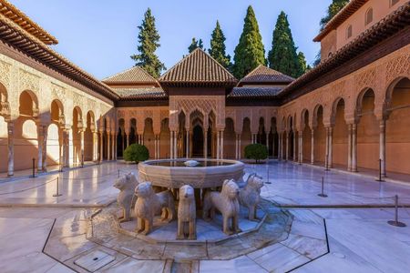 Alhambra 3-hour Guided Tour including Nasrid Palaces