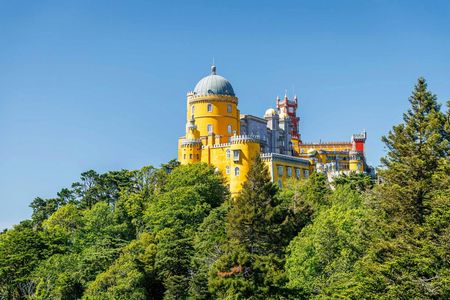 Sintra, Cascais and Estoril full-day tour