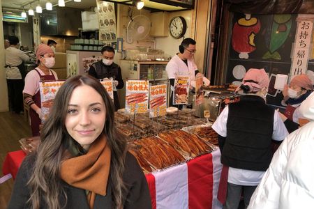 Tsukiji Outer Market Seafood Breakfast Tour