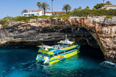 Seaside Exploration by Boat from Cala Bona