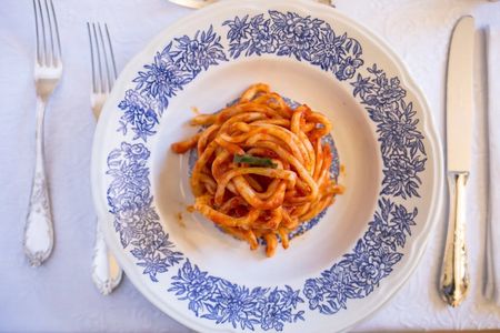 Cooking class and tasting at a Cesarina's home in Montepulciano