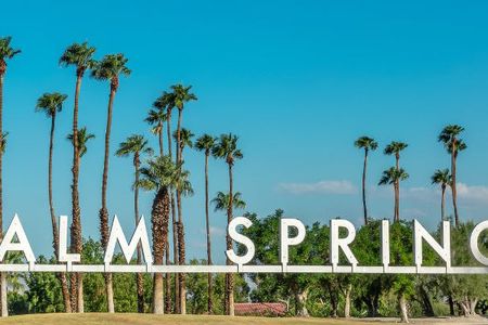 Palm Springs City and Desert App-Guided Driving Tour