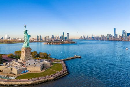Statue of Liberty and Ellis Island Guided Tour