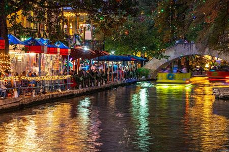 Scenic San Antonio guided night tour