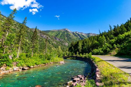 Audio-Guided Driving Tour of Glacier National Park
