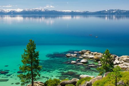 Audio-Guided Driving Tour of the Lake Tahoe