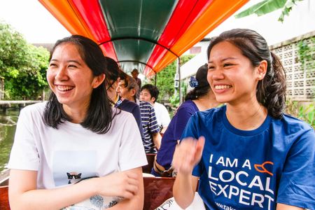 Bangkok Floating Market and Orchid Farm Tour with Boat Ride