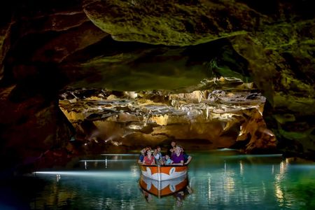 San José Caves Guided Tour with Boat Ride from Valencia