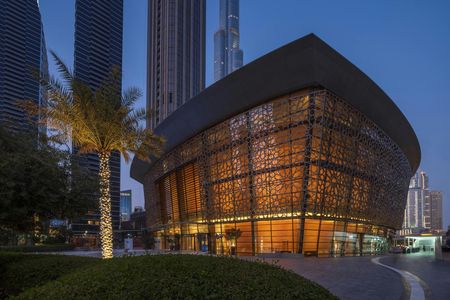 Burj Khalifa Levels 124 and 125 Ticket and Dubai Opera Tour