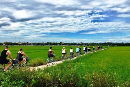 Half-day cycling tour through Hoi An's countryside