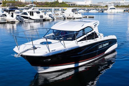 Private Cruising Experience in Tokyo Bay