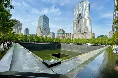 Ground Zero tour with optional ticket to 9-11 Memorial Museum