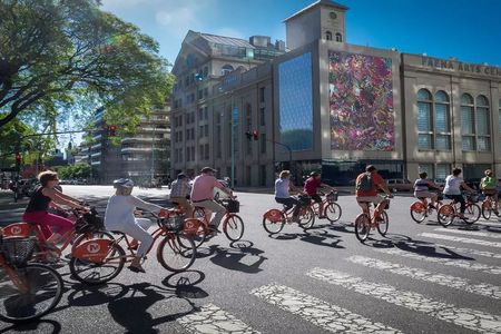 Recoleta and Palermo Bike Tour in Buenos Aires