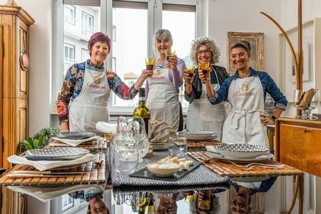 Market visit and cooking class at a Cesarina's home at Como