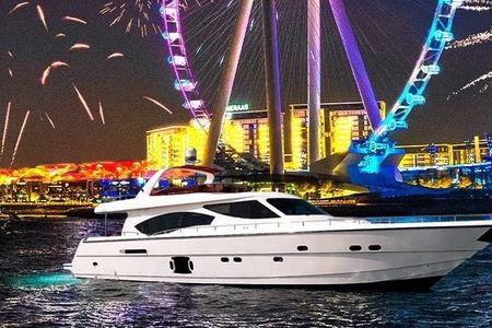 New Year's Eve Yacht Party Cruise in Dubai