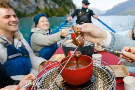 Float Tour with Chocolate Fondue Tasting in Interlaken