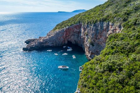 Boka Bay Boat Tour with Swim stop at Blue Cave