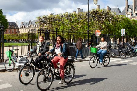 Electric bike tour of Paris