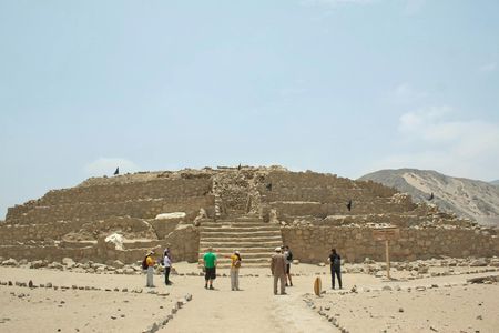 Caral full-day private tour from Lima