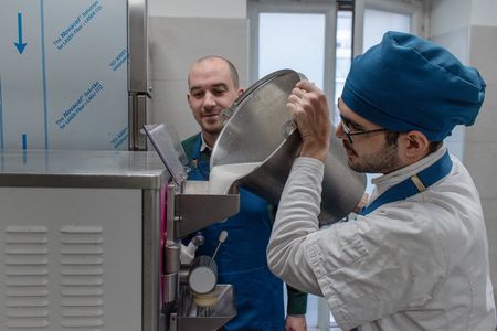 Create Your Own Frozen Praline in Florence