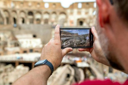 Private tour of Colosseum, Roman Forum and Palatine Hill with local guide