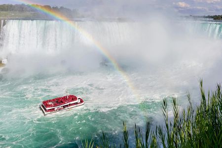 Niagara Falls Small-Group Day Tour from Toronto