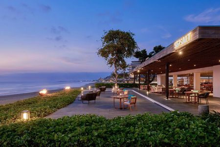 Dining experience at Seasalt Seminyak