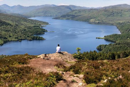 Bonnie Lochs and Bold whisky tour from Edinburgh