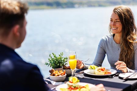 3-Course Brunch Cruise in Montreal