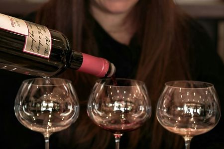 Two-Hour Guided Tasting Session of Local Wines in Siena