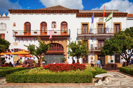 Guided walking tour of Marbella