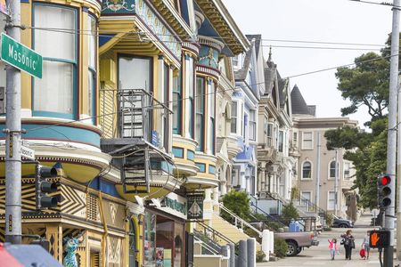 San Francisco Grand City bus tour and Aquarium of the Bay tickets
