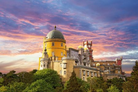 Sintra Deluxe tour with Cascais and Estoril
