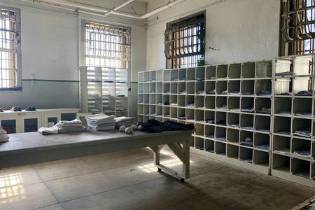 Muir Woods and Sausalito tour with Alcatraz tickets