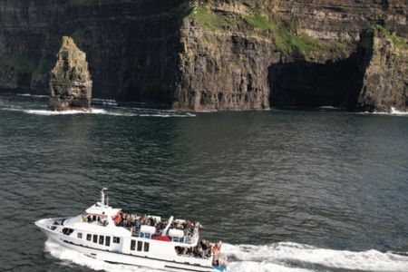Boat Tour to the Cliffs of Moher and Aillwee Cave from Dublin