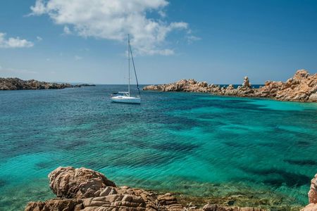 La Maddalena islands full-day boat tour with lunch