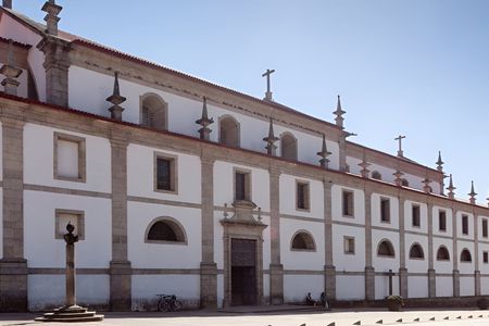 Arouca historic centre guided walking tour with optional meal