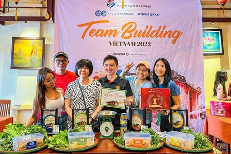 Interactive cultural tour at Thanh Ha pottery park and Tra Que village