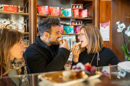 Street food walking tour of Milan with a local guide