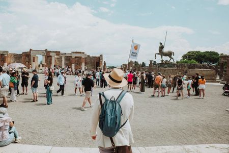 Tour of Pompeii with an archaeologist