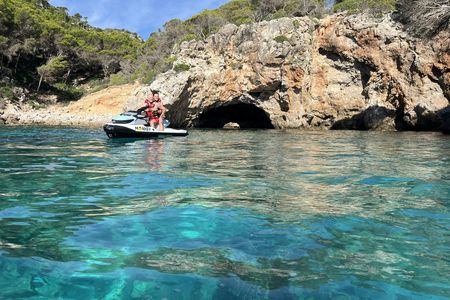 Jet ski ride to the Sea Lion Cave in Mallorca