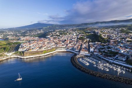 Terceira enchanted bays and Manta de Retalhos guided tour